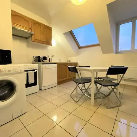 Διαμέρισμα Reims Avenue De Paris 5 Couchages